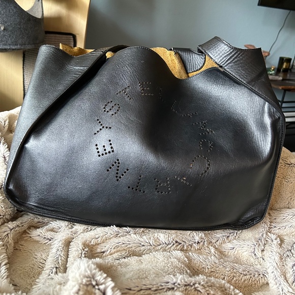 STELLA McCARTNEY Stella Logo Vegan Leather Tote Bag - Picture 1 of 16